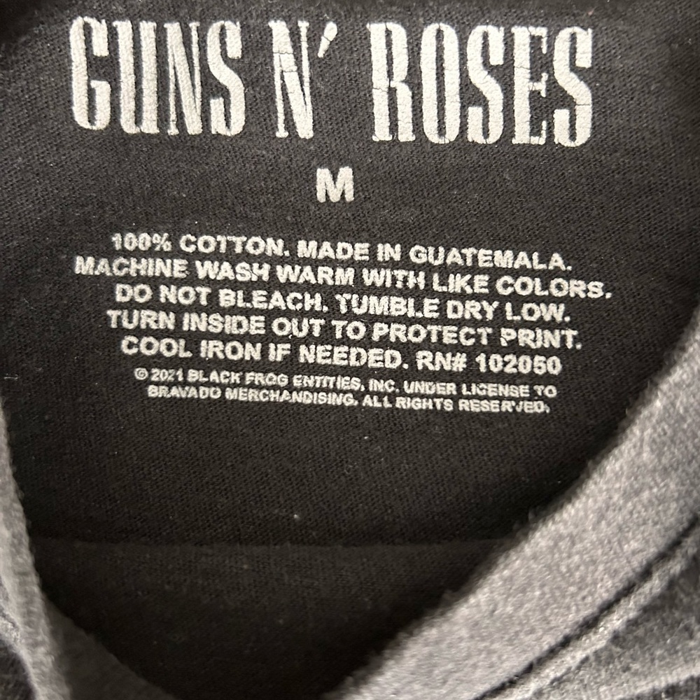 Guns and Roses Thrifted Band Tee - Picture 4 of 4